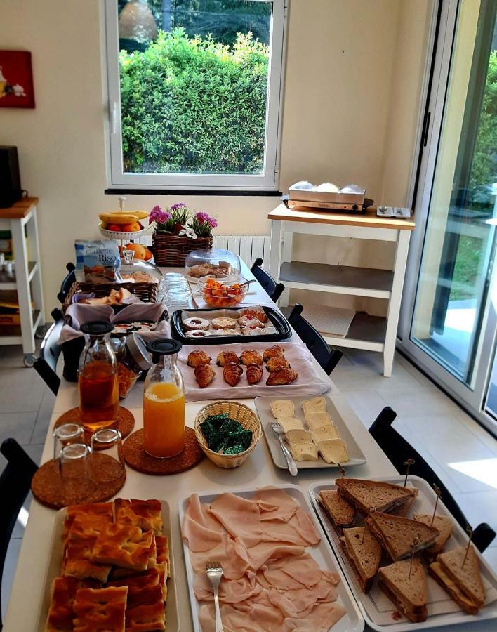 Il Bosco Di Campo Marzano Rooms & Apartments Borzonasca エクステリア 写真